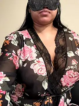 Snapshot of Blzsugar chatting on October 18, 2025, 1:08 am Blzsugar online show from October 18, 2025, 1:08 am