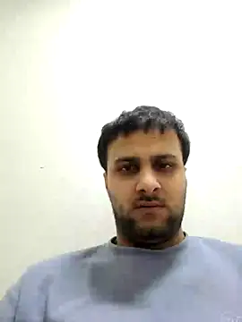 Snapshot of Fucklover011 chatting on November 7, 2025, 1:55 pm Fucklover011 online show from November 7, 2025, 1:55 pm