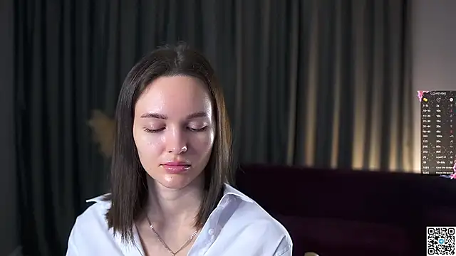 AnneKlint online show from December 22, 2024, 5:12 am