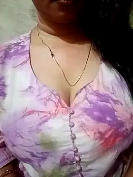 Snapshot of Jaanu_Jaanvi chatting on October 15, 2025, 7:58 pm Jaanu Jaanvi online show from October 15, 2025, 7:58 pm