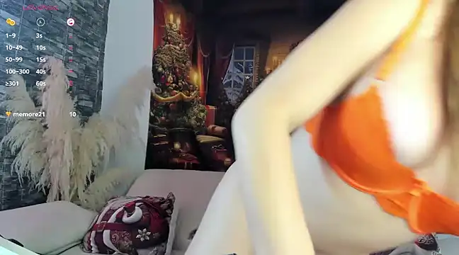 Snapshot of Skarlet219 chatting on December 16, 2024, 9:20 pm Skarlet219 online show from December 16, 2024, 9:20 pm