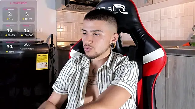 Snapshot of ftmphilip_ chatting on November 20, 2025, 11:15 pm ftmphilip online show from November 20, 2025, 11:15 pm