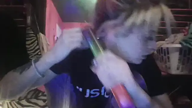 Snapshot of watermellonpussy chatting on February 1, 2025, 7:05 am watermellonpussy online show from February 1, 2025, 7:05 am