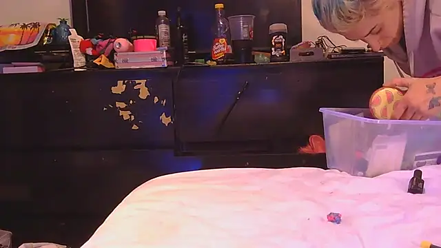 Snapshot of watermellonpussy chatting on October 29, 2025, 7:48 pm watermellonpussy online show from October 29, 2025, 7:48 pm