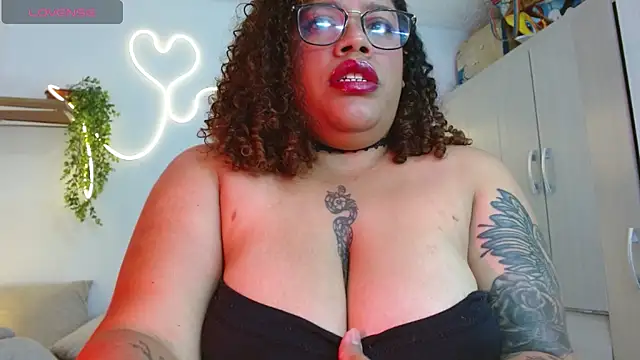 Dirty sara17 online show from June 7, 2026, 4:33 pm