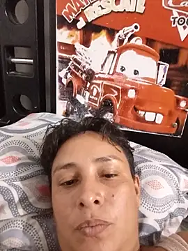 Snapshot of AmandaCams chatting on September 29, 2025, 3:33 am AmandaCams online show from September 29, 2025, 3:33 am