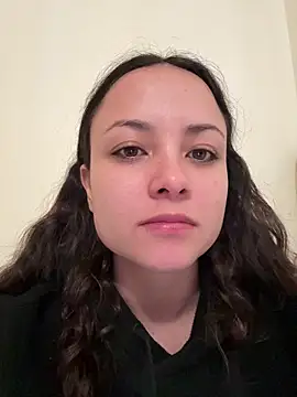 Megan Rodrigo online show from April 15, 2026, 12:56 pm