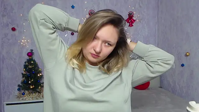 SallyVerda online show from January 8, 2025, 9:55 pm