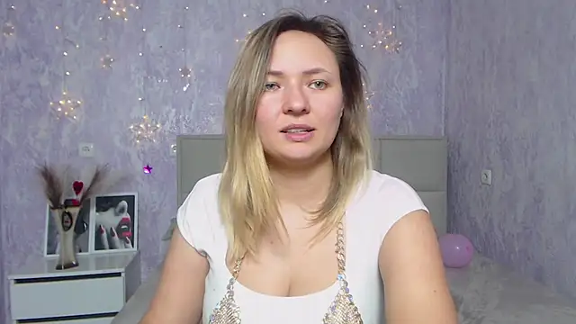 SallyVerda online show from January 15, 2025, 12:51 am