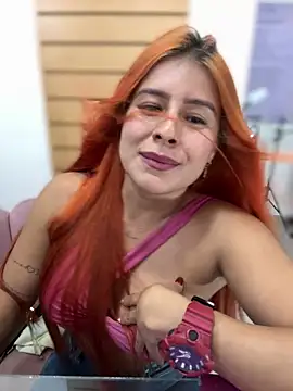 Amber Martins  online show from December 13, 2025, 7:53 pm