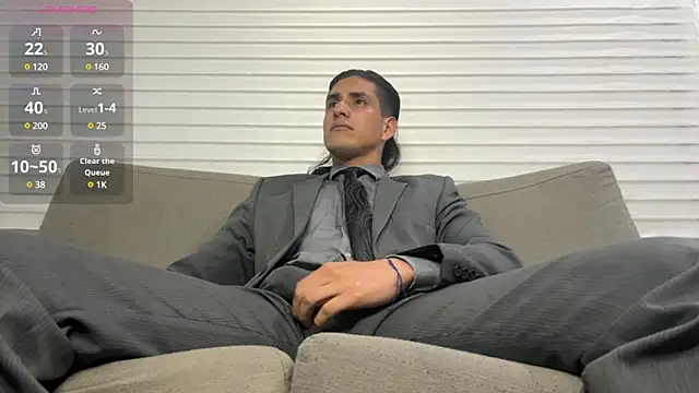 Snapshot of Tom_blunt96 chatting on January 28, 2025, 3:47 am Tom blunt96 online show from January 28, 2025, 3:47 am