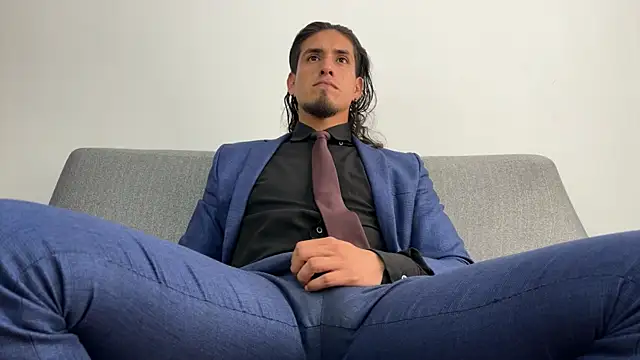 Tom blunt96 online show from September 24, 2025, 6:00 pm