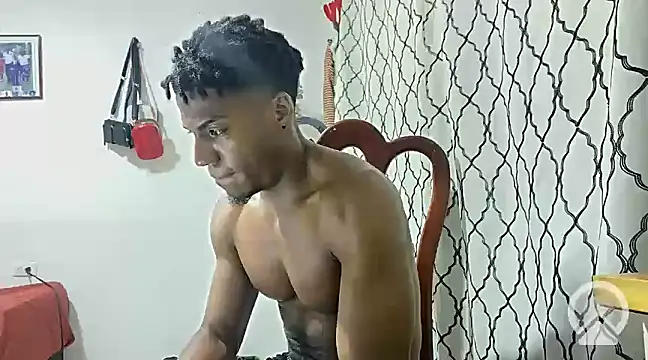 Snapshot of andrews2399 chatting on February 26, 2025, 2:04 am andrews2399 online show from February 26, 2025, 2:04 am