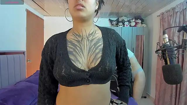 Snapshot of Kayla_foxxy chatting on September 26, 2025, 5:11 am Kayla foxxy online show from September 26, 2025, 5:11 am