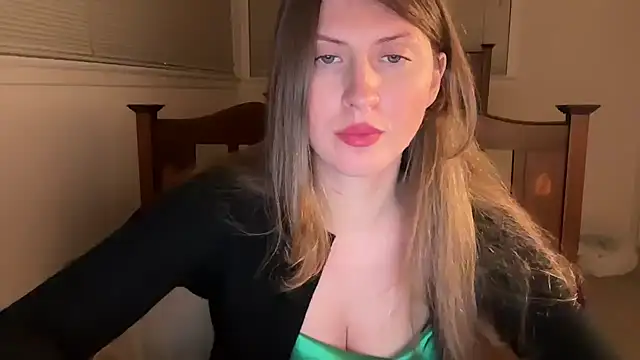 YUMIandbigWOLF online show from March 28, 2026, 4:34 am