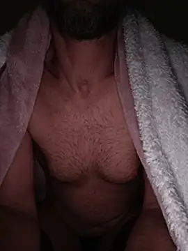 niesmialy39oon online show from December 5, 2025, 7:43 pm