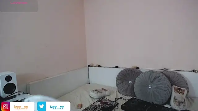 Snapshot of Isabella__dark chatting on December 10, 2024, 8:16 pm Isabella dark online show from December 10, 2024, 8:16 pm