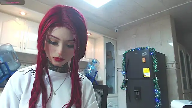 Snapshot of Isabella__dark chatting on December 24, 2024, 9:33 pm Isabella dark online show from December 24, 2024, 9:33 pm