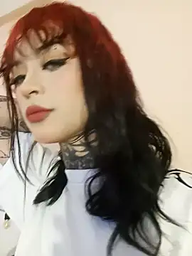 Snapshot of Isabella__dark chatting on December 26, 2024, 10:09 pm Isabella dark online show from December 26, 2024, 10:09 pm