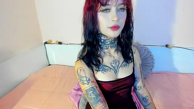 Snapshot of Isabella__dark chatting on December 27, 2024, 1:11 am Isabella dark online show from December 27, 2024, 1:11 am
