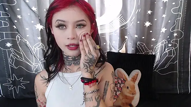 Snapshot of Isabella__dark chatting on December 29, 2024, 7:32 pm Isabella dark online show from December 29, 2024, 7:32 pm