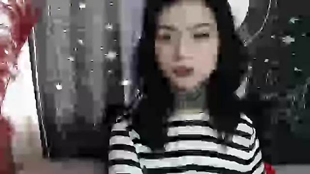 Snapshot of Isabella__dark chatting on February 8, 2025, 8:32 pm Isabella dark online show from February 8, 2025, 8:32 pm