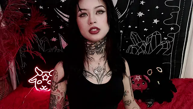 Snapshot of Isabella__dark chatting on March 14, 2025, 12:10 am Isabella dark online show from March 14, 2025, 12:10 am