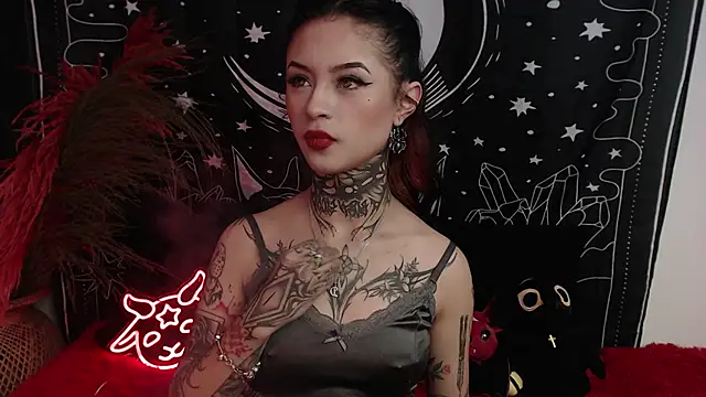 Snapshot of Isabella__dark chatting on March 15, 2025, 9:16 pm Isabella dark online show from March 15, 2025, 9:16 pm