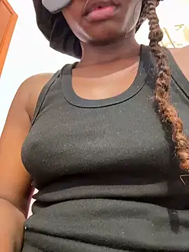 Nottynadiaa online show from February 17, 2026, 1:29 pm