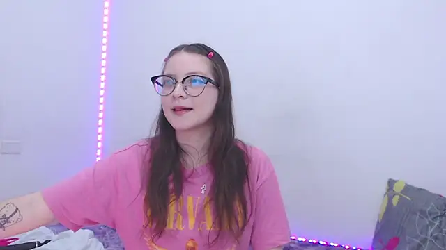 Snapshot of xbarbie_angelx chatting on September 18, 2025, 11:18 pm xbarbie angelx online show from September 18, 2025, 11:18 pm