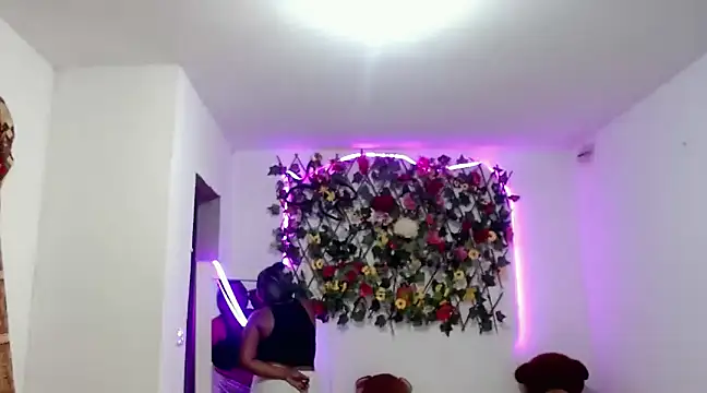 sexysusan4you online show from February 8, 2025, 12:06 am