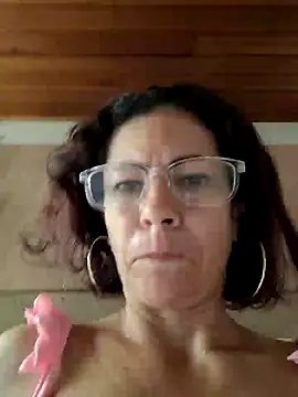 NATALIA MAGICK online show from February 11, 2025, 3:40 pm