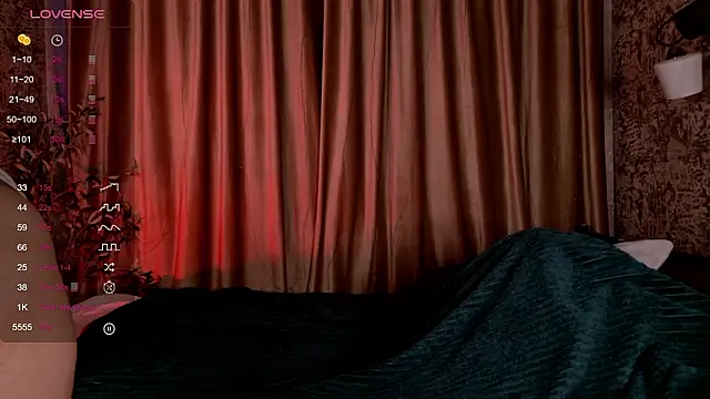 FreyaRaya online show from March 15, 2026, 3:23 am