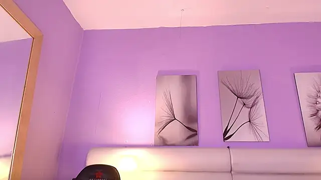 milan sweet online show from April 21, 2026, 9:28 pm