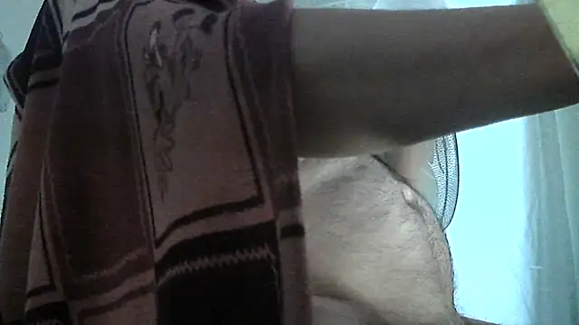 Snapshot of thekeys chatting on October 24, 2025, 7:05 am thekeys online show from October 24, 2025, 7:05 am