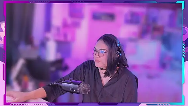 Snapshot of MegariaB chatting on February 10, 2026, 4:38 am MegariaB online show from February 10, 2026, 4:38 am