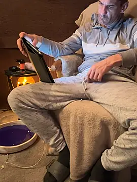 Snapshot of Haztogo4me chatting on February 26, 2026, 12:48 pm Haztogo4me online show from February 26, 2026, 12:48 pm