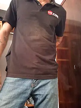 mexicaninuganda online show from December 6, 2024, 11:03 pm