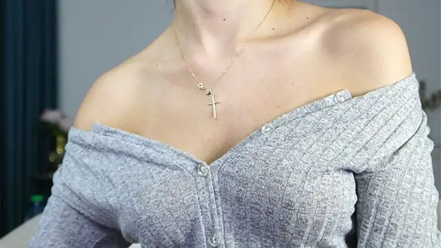 Snapshot of ivyleague_ chatting on October 9, 2025, 3:59 am ivyleague online show from October 9, 2025, 3:59 am