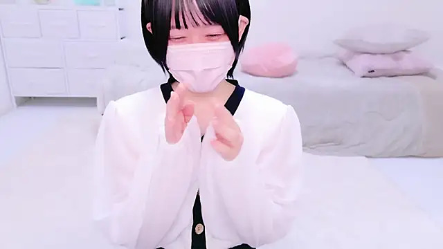 963 kurumi online show from December 4, 2024, 1:14 am