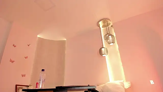 Snapshot of angeline-777 chatting on November 5, 2025, 11:54 am angeline-777 online show from November 5, 2025, 11:54 am