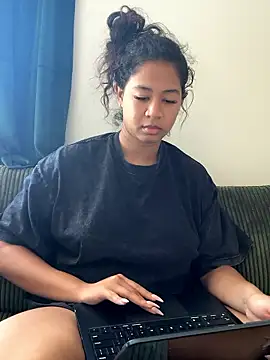 VanessaBling online show from January 10, 2026, 4:20 pm