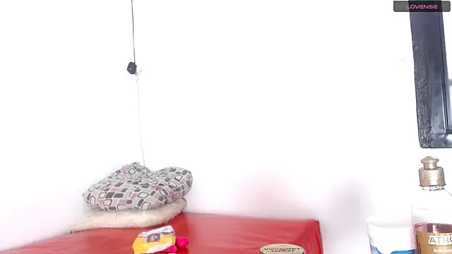 seductivespellvagina80 online show from April 10, 2026, 1:16 pm