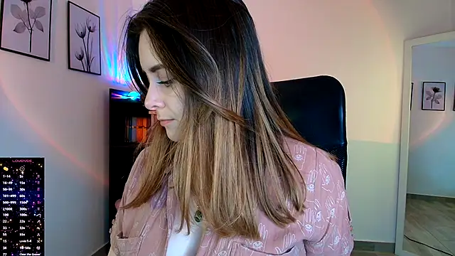 miss seline online show from November 22, 2025, 10:53 pm