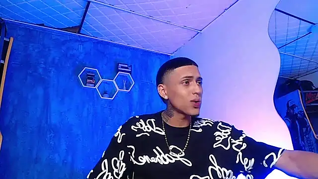 Liam lee online show from February 20, 2025, 4:14 pm