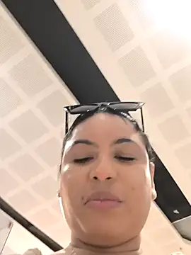 Francesca ferrari online show from January 11, 2025, 6:23 pm