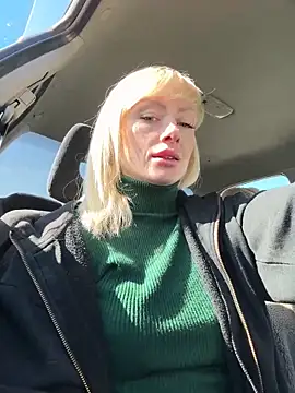 Snapshot of haileyhope_ chatting on December 14, 2024, 10:45 am haileyhope online show from December 14, 2024, 10:45 am