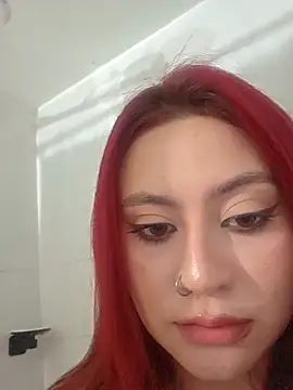 Snapshot of Scarlet_garnet chatting on June 12, 2026, 3:38 am Scarlet garnet online show from June 12, 2026, 3:38 am