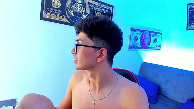 TylerWhite  online show from January 7, 2025, 8:56 am