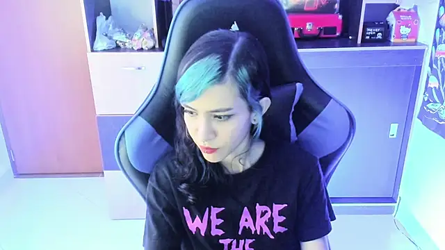 Snapshot of Badxbitch chatting on March 25, 2026, 4:40 am Badxbitch online show from March 25, 2026, 4:40 am